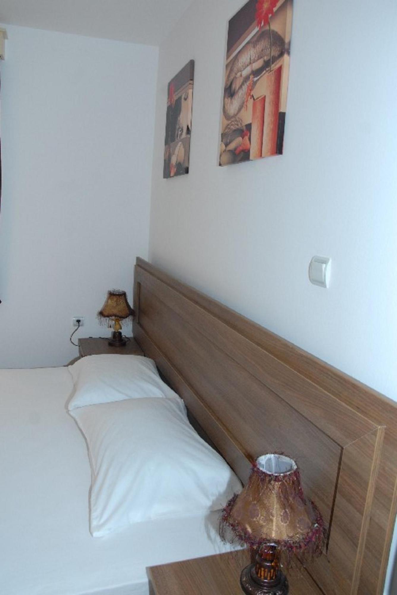 Guesthouse Vila Nova Morović Стая снимка