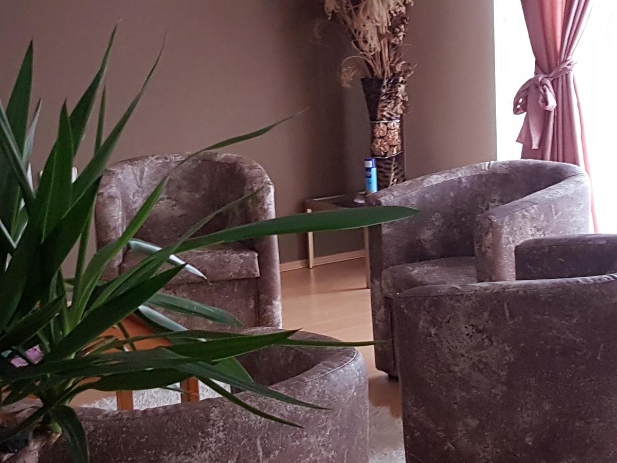 Guesthouse Vila Nova Morović Екстериор снимка